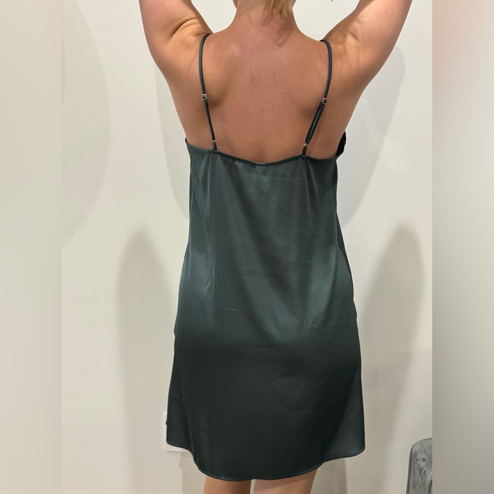Silk green night gown size medium
